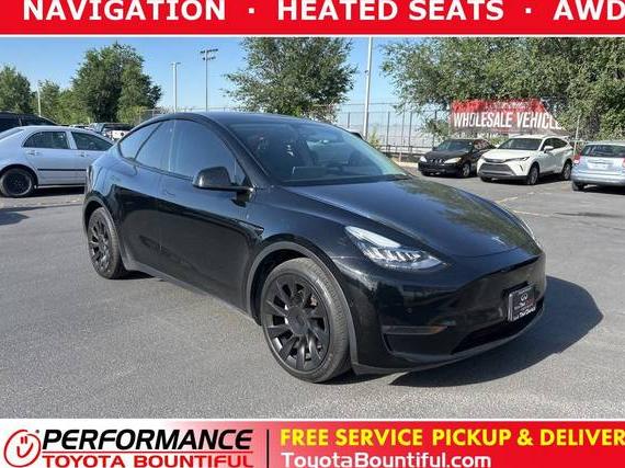 TESLA MODEL Y 2021 5YJYGDEE9MF108392 image